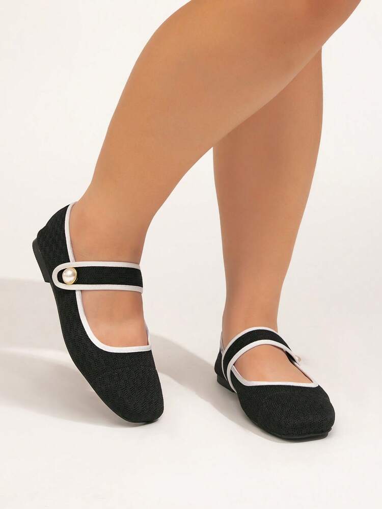 CUCCOO CURVES Plus Size Women's Decorative, Minimalist Design Shiny Square Toe Flat Shoes Suitable For Wide Feet