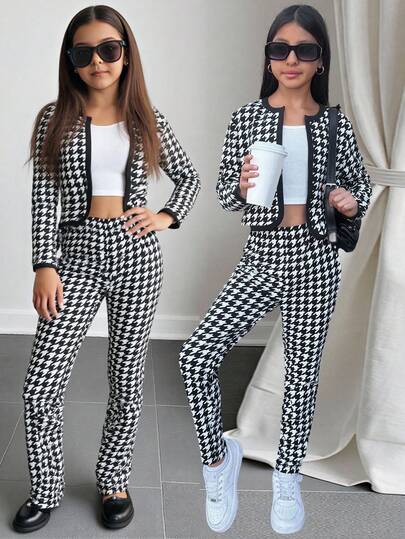 SHEIN Conjunto de 2 piezas para niñas preadolescentes de chaqueta/blusa a cuadros en blanco y negro + pantalones pitillo, conjunto casual y de moda versátil