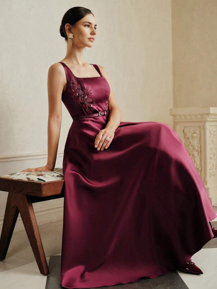 Elegant Square Neck Sequins Embroidered Sleeveless Flared Dress