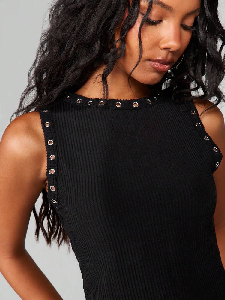 MISSGUIDED 캐주얼한 일상복을 위한 메탈 아일렛 트림 디테일이 있는 블랙 골지 니트 탱크 탑