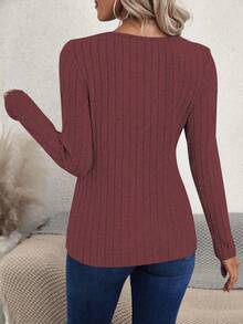 EMERY ROSE Áo thun nữ cổ tròn tay dài màu trơn thiết kế nút bấm thông thường - Bụi tím - Xem 2