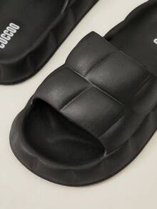 Cuccoo Women's Fashionable Black Plastic Slippers, Comfortable And Can Be Worn Outside For Summer Vacation Shoes Summer Spring Shoes Spring Break Easter For Casual Beach Style