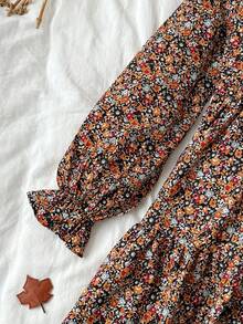 SHEIN 少女碎花圆领荷叶边袖宽松休闲连衣裙 - 彩色 - 查看 4