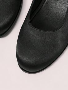 CUCCOO DOLLMOD 圆头粗跟镂空休闲简约女式浅口鞋 - 黑色 - 查看 7