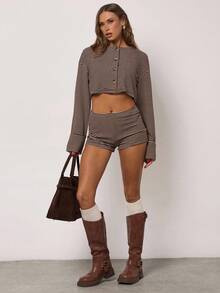 SHEIN BAE Women's Autumn And Winter Casual Striped Slim Low-Rise Cute Shorts,Suitable For Autumn Going Out, Girlfriend Party, Thanksgiving, Club, Hot Girl Shorts, Knitted Shorts, Women's Autumn Clothing, Casual Wear,Brown Shorts,Thanksgiving Outfits For Women,Christmas Clothes