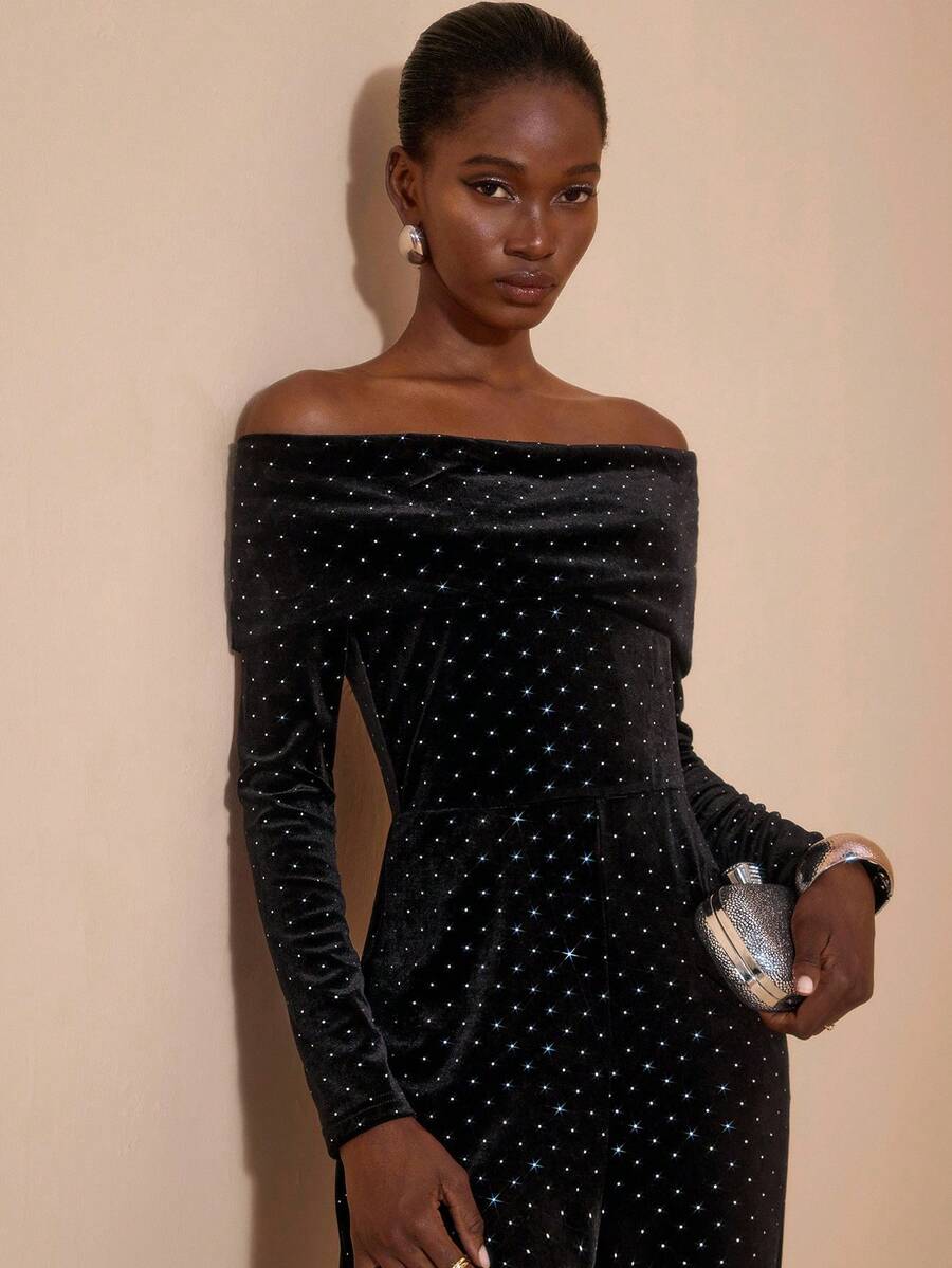 JIAN LASALA Samt-Jumpsuit mit Off-Shoulder, Glockenbeinen und Strass, für Damen im Herbst/Winter, für Partys geeignet. Elegante, luxuriöse und stilvolle Kleidungskollektion mit Mesh-Jumpsuit, Pailletten-Jumpsuit, Off-Shoulder Jumpsuit.