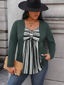 EMERY ROSE Camiseta gráfica de mujer de talla grande con diseño de rayas y bajo asimétrico 2 en 1 - Verde Oscuro - Ver 4