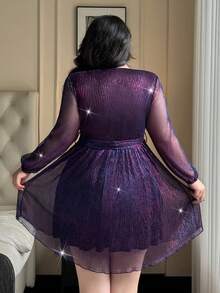 Vibekara 女式加大码金属光泽V领长袖百褶腰派对连衣裙 - 紫色 - 查看 2