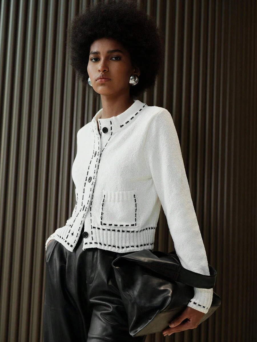 Lumivelle 撞色装饰创意时尚圆领长袖针织开衫 - 米色 - 查看 1