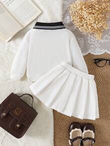 SHEIN 2 件套女童 Polo 领套装，小熊补丁长袖上衣 + 百褶裙，秋冬校园风格 - 杏色 - 查看 2