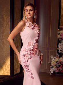 MOTF Soiréza 女士优雅长裙，饰有串珠刺绣和手工 3D 花卉装饰，适合婚礼 - 粉色 - 查看 3