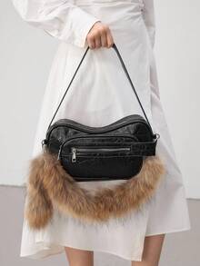 SHECARRY Sac à épaule pour femmes, sac Hobo, en PU, noir, à la mode, personnalisé, simple, polyvalent, de rue, doux et cool pour les filles, les filles branchées, Y2K, pour le trajet, le bureau, les rendez-vous, le quotidien, les courses, le thé de l'après-midi (Charm de sac en peluche) - Noir - Voir 6