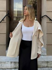 Elyressa A Lady Weaves An Elegant And Casual Autumn Trench Coat - Apricot - View 7