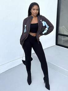 Alexandranx Veste de survêtement en nylon à col oversize avec panneaux contrastés et fermeture éclair intégrale. Idéale pour le printemps, la librairie, les aéroports, les festivals sportifs, l'automne, l'hiver, la rentrée, le loungewear, Noël et le quotidien.