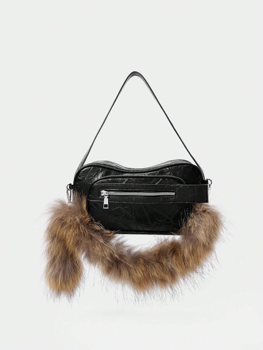SHECARRY Sac à épaule pour femmes, sac Hobo, en PU, noir, à la mode, personnalisé, simple, polyvalent, de rue, doux et cool pour les filles, les filles branchées, Y2K, pour le trajet, le bureau, les rendez-vous, le quotidien, les courses, le thé de l'après-midi (Charm de sac en peluche) - Noir - Voir 1