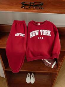 SHEIN 2 件套儿童休闲运动针织字母印花长袖羊毛运动衫和慢跑裤运动服，适合秋冬季 - 酒紅色 - 查看 11