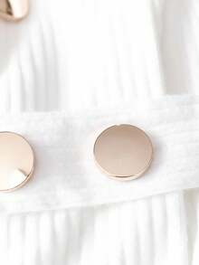 Franclia 优雅高领长袖针织连衣裙，装饰纽扣，收腰，修身 - 白色 - 查看 4