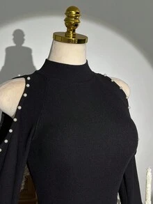 SHEIN Unity 女式秋冬双面羊毛罗纹高领露肩珍珠装饰长袖修身迷你连衣裙 - 黑色 - 查看 5