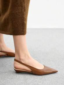 CUCCOO BIZCHIC Chaussures plates à bout pointu et talon bas pour femmes, confortables et décontractées pour le travail, marron pour Noël - Tabac - Voir 5