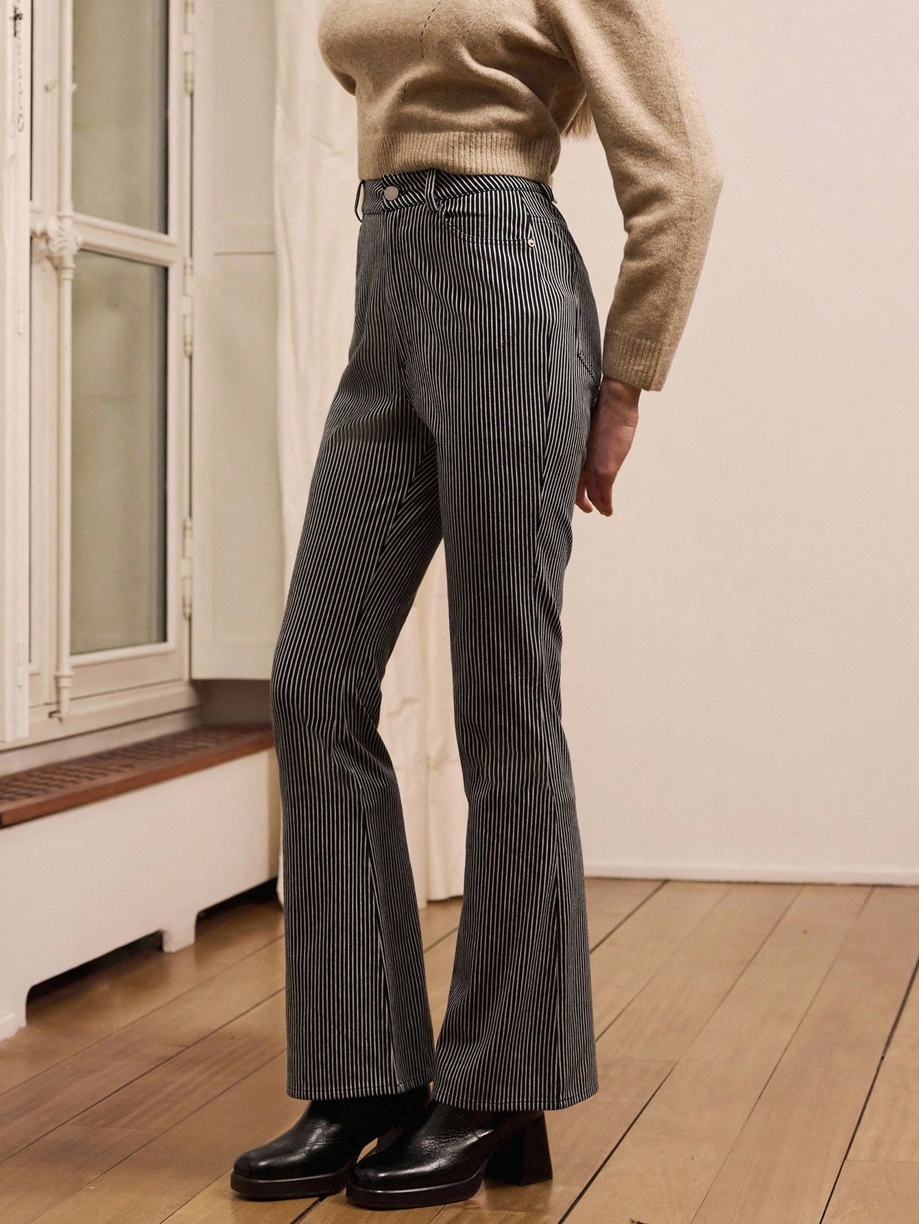 Jeans casual d'affaires coupe slim et évasée pour femmes