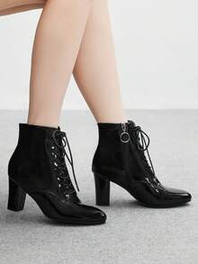CUCCOO BIZCHIC Giày bốt cao cổ buộc dây bằng da bóng dành cho nữ - màu đen - Xem 5