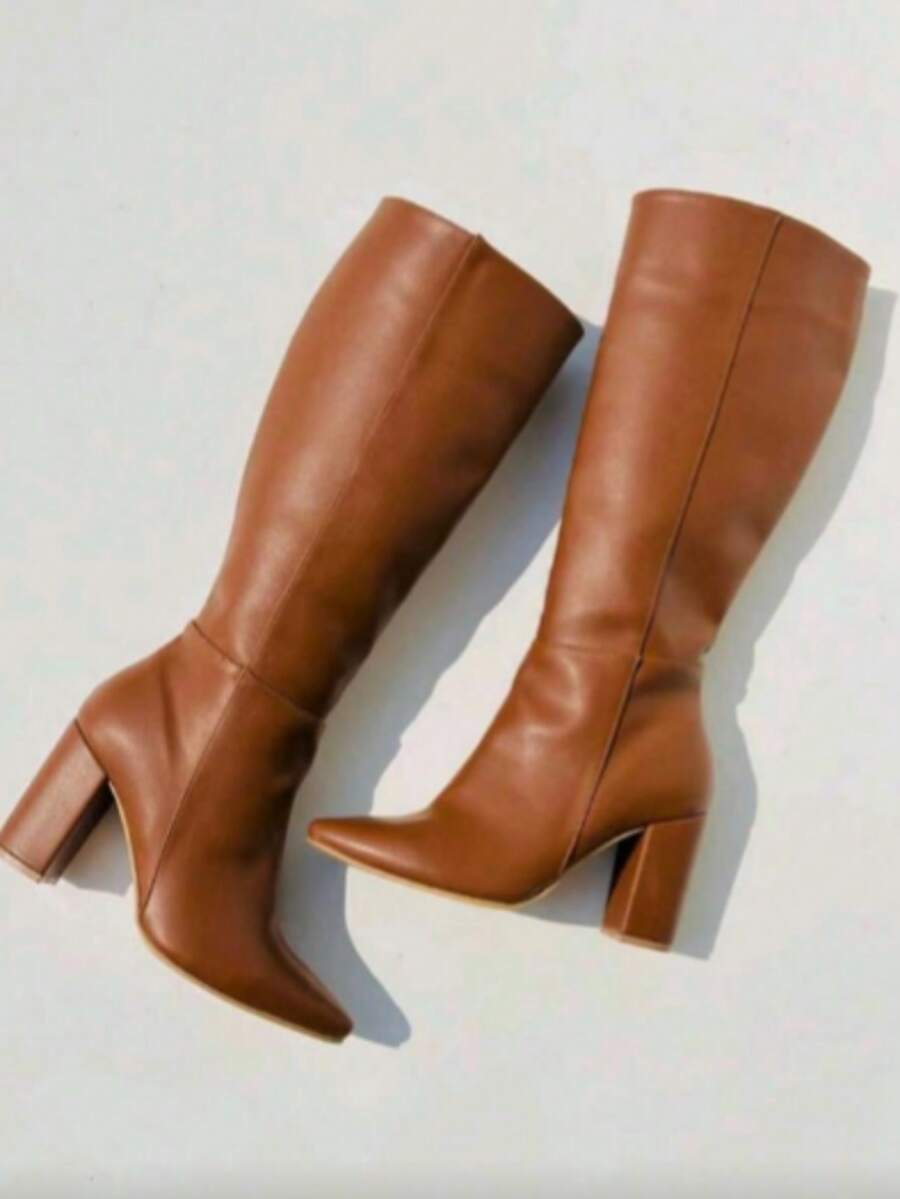 Botas altas de mujer estilo minimalista, punta fina, tacón grueso, para oficina y moda urbana - Marrón - Ver 1