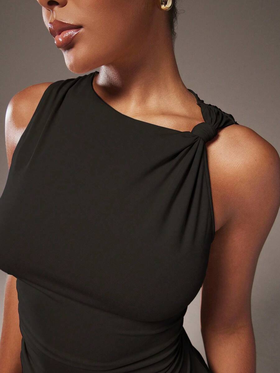 Hauture Sexy Mob Wife Party Plus Size Solid Sleeveless Asymmetric Twist Blouse - Black - View 1