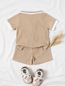 SHEIN Vintaside Kids Baby Boy Summer Solid Green Set, Polo Collar Short Sleeve Top Paired With Matching Shorts, Minimalist Style No Graphic, Loose Fit, Suitable For Outdoor Play, Casual Home, Light Sports - Khaki - View 2