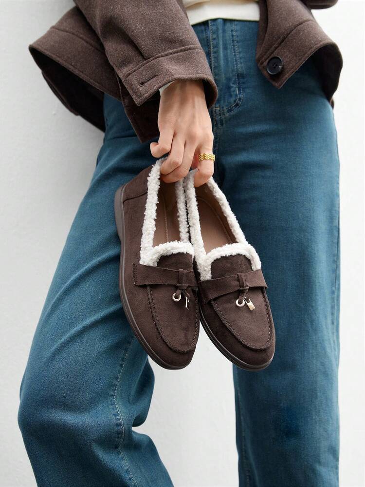 CUCCOO BIZCHIC Women's Casual Slip-On Flat Athletic Sneakers