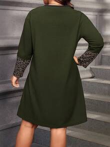 EMERY ROSE Plus Size Casual Patchwork Leopard Print Knit Dress,Autumn Dark Green Long Sleeve Everyday Smart Casual Women Olive Cheetah Print Fall Dresses - Dark Green - View 2