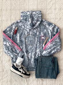 SHEIN 宽松印花卫衣，适合青少年女孩，休闲日常时尚，侧边粉色抽绳，街头风格 - 軍綠色 - 查看 2