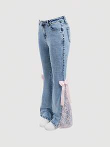 Girlism Pantalones acampanados de mezclilla azul con estiramiento, con acento de lazo de cinta de encaje rosa para adolescentes