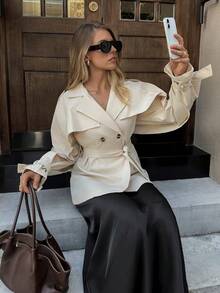 Elyressa A Lady Weaves An Elegant And Casual Autumn Trench Coat - Apricot - View 4