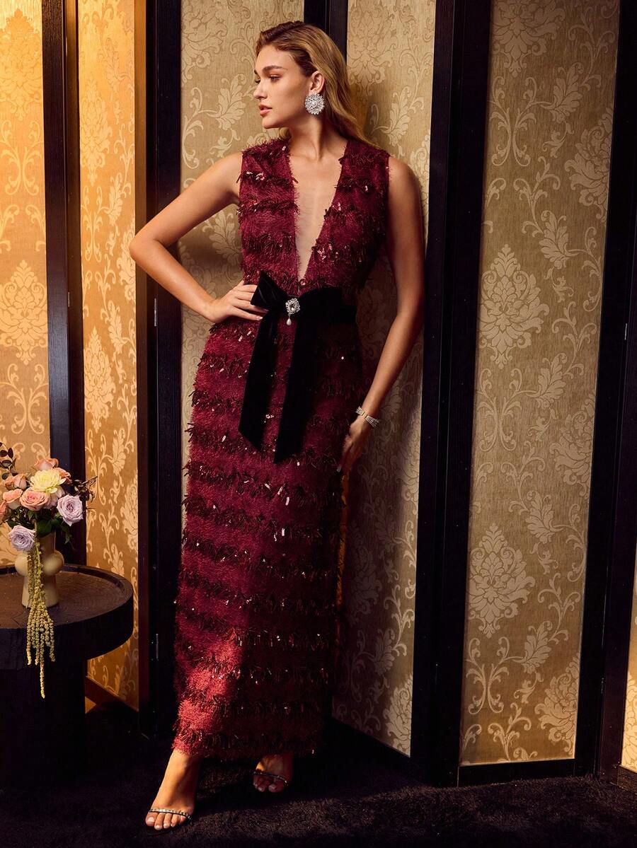 MOTF Soiréza WOMEN'S DEEP V-NECK SEQUIN FRINGE ELEGANT DRESS - Burgundy - View 2