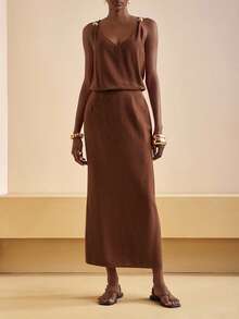 Zivah 2025 Nouvel ensemble deux pièces élégant d'été et d'automne avec décoration métallique ample pour débardeur + jupe trapèze taille haute. Convient pour les vacances, les sorties, les rendez-vous, les voyages en avion, le quotidien, les dates, la remise des diplômes, la rentrée, le style bohème, l'élégance