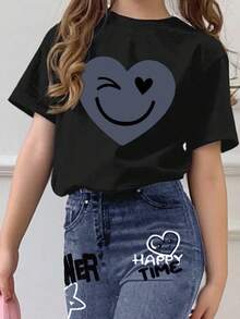 SHEIN 2 件套年轻女孩休闲宽松心形和脸涂鸦印花短袖圆领 T 恤和喇叭裤，适合夏季，适合居家、郊游、街拍、校园 - 彩色 - 查看 3