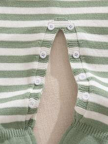 Souflis Souflis 2pcs Baby Boys Casual Stylish Cute Green Patterned Cardigan Sweater And Striped Bib Pants Set, Suitable For Travel, Vacation, Home, Daycare, Autumn/Winter, Christmas, Back To School, Party, Versatile Baby Boy Knitted Set Green Baby Clothes Green Outfits For Baby Boy Newborn Light Green Outfit Unisex Green Full Sleeve Shirt Set For Baby Boy Winter Christmas Halloween Toddler Cardigan Sweater Autumn Fall Jumpers Sweaters Tops Dress Dresses Christmas Jumper Cozy Pixies Prepcrw Christmas Outfit Halloween  New Born Toddler  Fall Winter Dress Halloween  Romper Stuff Halloween Jumper Jumper Cardigans Shirts White Cardigan Clean Downtown Off The Shoulder Sweater Outfit Sets Pink Sweater Jacket Cute Fall Outfits Outfits Top Maija Christmas Dress  Toddler Fall Dark Purple Skirt Christmas Sweater  Fall Sweaters Unisex White Sweater Vest Skirt Sets