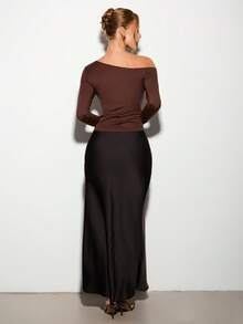 Nuvra Sexy Asymmetric-Shoulder Design Versatile Slim Fit Long Sleeve T-Shirt - Brown - View 5