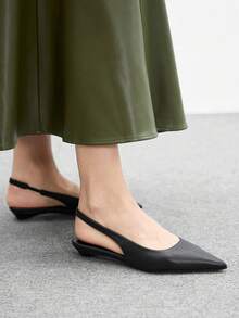 CUCCOO BIZCHIC 女士尖头低跟平底一脚蹬鞋，百搭休闲通勤风格，黑色