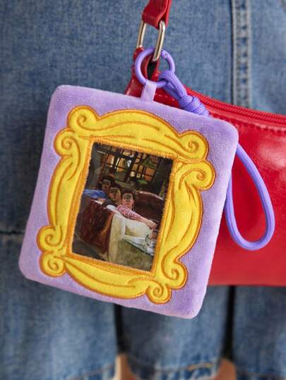 FRIENDS X SHEIN 1件相框包包挂件，可放照片、卡片、身份证、交通卡等，可挂在包包、书包上，适合男士、女士、学生等