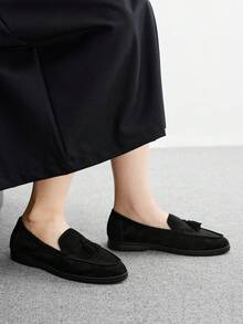 CUCCOO BIZCHIC 女士时尚黑色绒面流苏舒适休闲乐福鞋，适合通勤、户外、旅行、购物、工作、日常穿着 - 黑色 - 查看 9