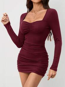 SHEIN Tall 甜心领蕾丝边褶饰修身黑色紧身连衣裙 - 酒紅色 - 查看 6