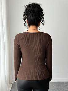 Dazy Plus V-Neck Ribbed Tight Fitted Long Sleeve Plus Size Women Cropped T-Shirt, Spring/Autumn - Brown - View 2