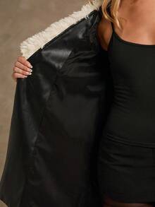 Glamine 1件女式纯色束腰仿毛领PU夹克 - 黑色 - 查看 7