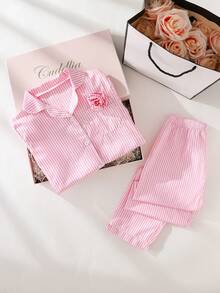 SHEIN 2 件女童条纹长袖上衣和休闲裤家居服套装，条纹开衫，3D 花卉装饰，秋冬 - 粉色 - 查看 3