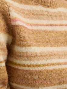 Nöista 条纹针织毛衣采用柔和的棕褐色和奶油色，配有舒适的罗纹边缘 - 是温暖秋季时尚、冬季分层穿着或休闲女性衣橱必备的简单选择。 - 棕色 - 查看 6