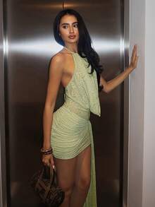 SHEIN Glamour Đầm dự tiệc mini đính cườm không đối xứng màu trơn gợi cảm cho nữ - màu xanh lá - Xem 5