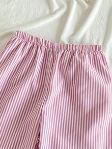 SHEIN Vintaside Kids 2 件女童优雅粉白条纹刺绣口袋、袖口和下摆蕾丝边开衫和裤子休闲舒适睡衣套装 - 粉色 - 查看 5
