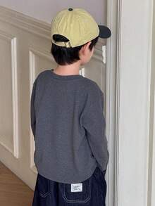 SHEIN Little Byeori Young Boys' Casual Colorblock Pocket Round Neck Long Sleeve T-Shirt - Multicolor - View 2