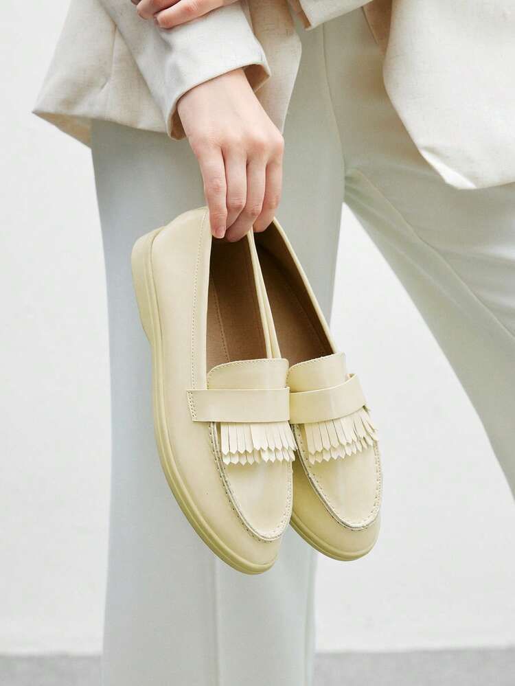 CUCCOO BIZCHIC Women's Casual Slip-On Flat Athletic Sneakers